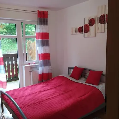 Poreba, Dwupoziomowy, 8-osobowy Apartmán *